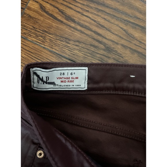 Gap Women's Size 28 / 6 Short Vintage Slim Mid Rise Coated Shiny **Measure 32" - Picture 3 of 9